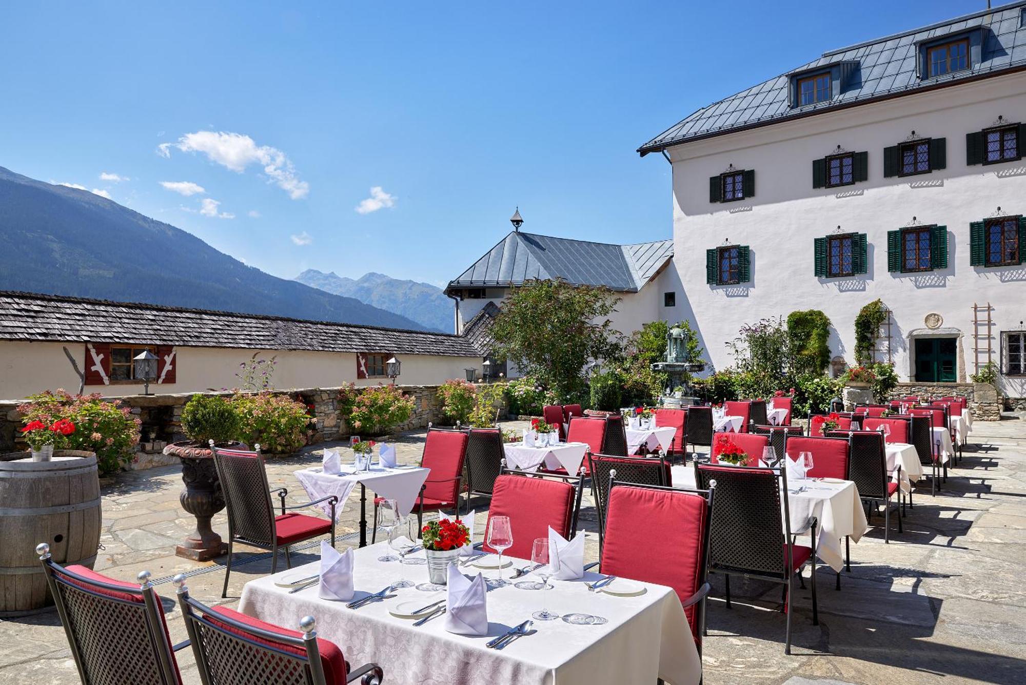 Hotel Schloss Mittersill Exterior photo