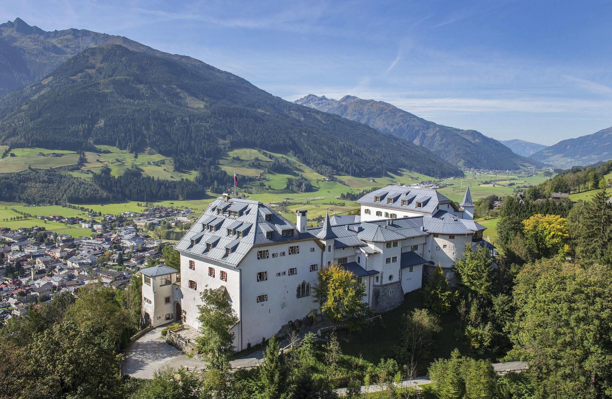 Hotel Schloss Mittersill Exterior photo